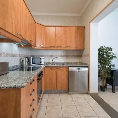 别墅 3-Bed Villa In Playa Blanca With Heated Pool 普拉亚布兰卡